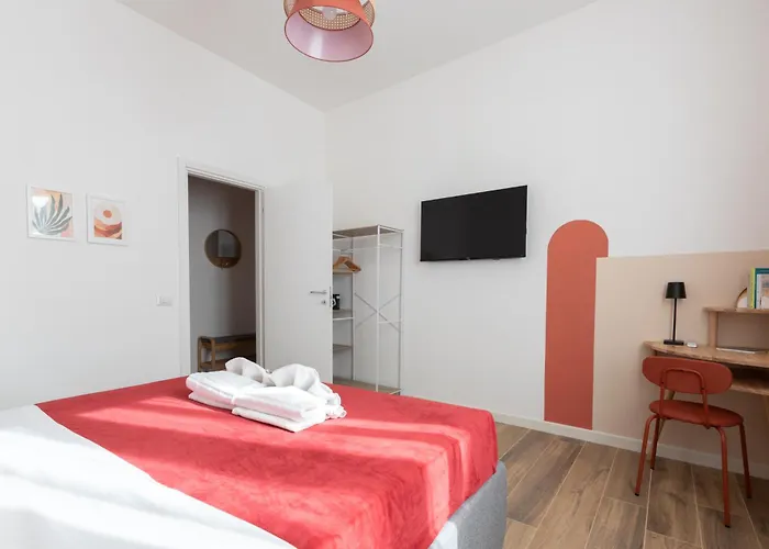 Apartment Alba Terrace - Modern Close To Metro Rom