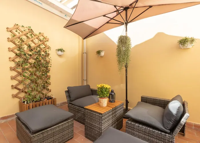 Apartment Alba Terrace - Modern Close To Metro Rom