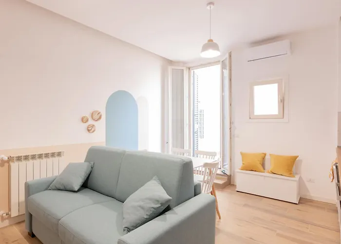 Alba Terrace - Modern Close To Metro Apartment Rom